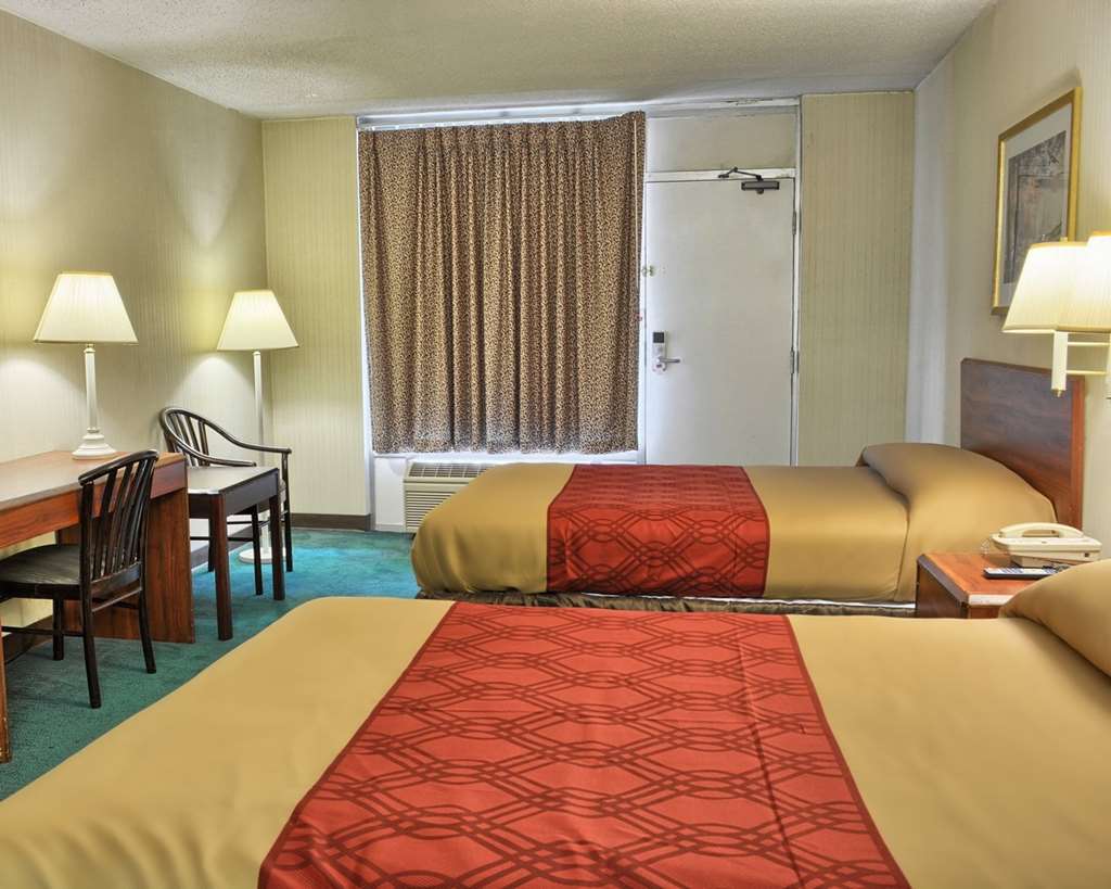 Howard Johnson By Wyndham Atlanta College Park Chambre photo