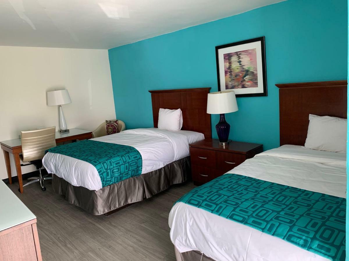 Howard Johnson By Wyndham Atlanta College Park Extérieur photo